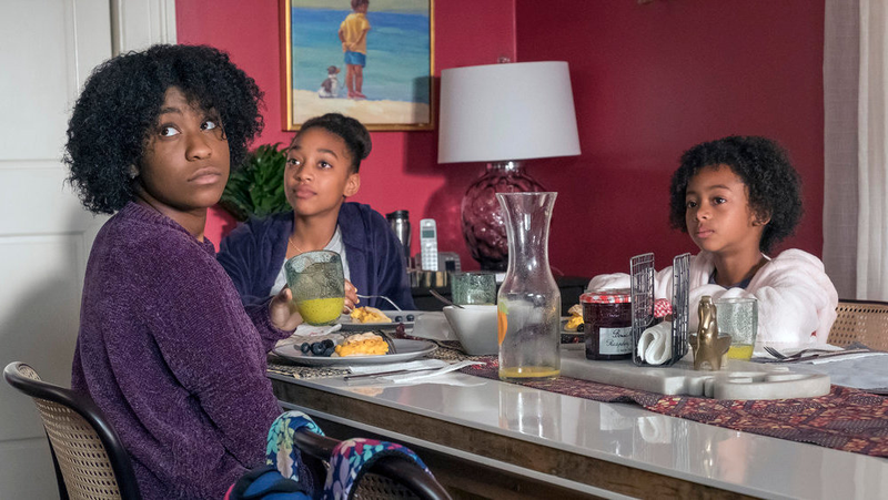 Illustration for article titled This Is Us’ season finale leaves you asking, “Her?”